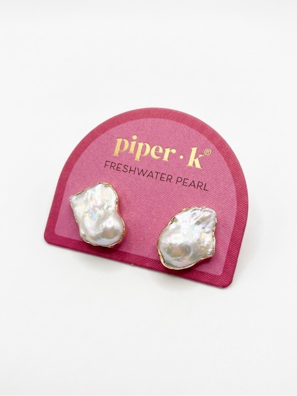 NWT ⚜️🤍⚜️ Piper K Freshwater Pearl Stud Earrings